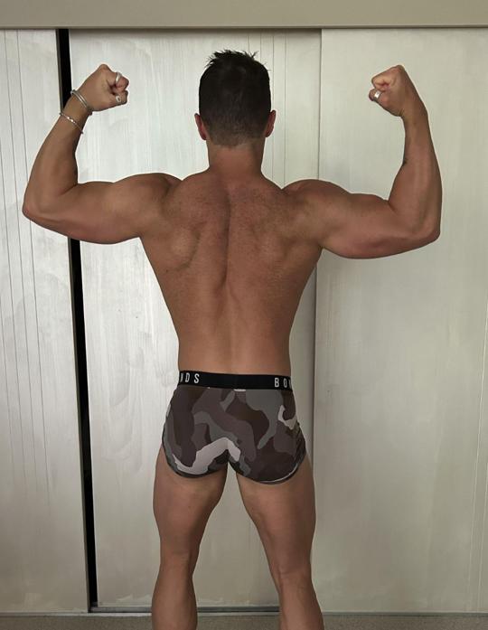 Client back, before